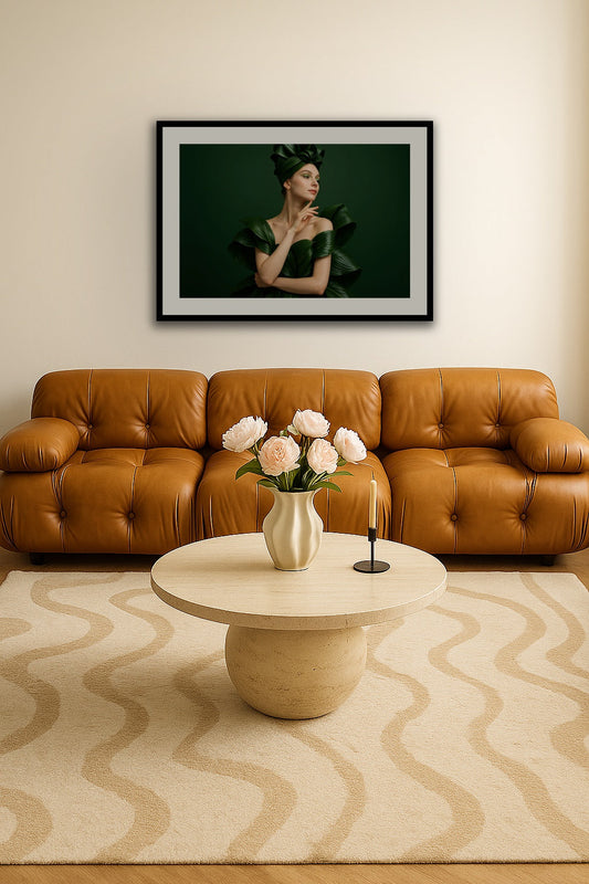 Leaf Couture II affisch stylad i interiörmiljö.