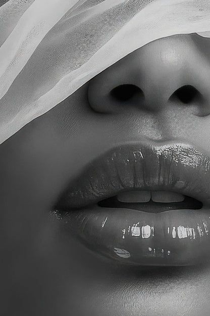 Veiled Elegance I - närbild på detalj.